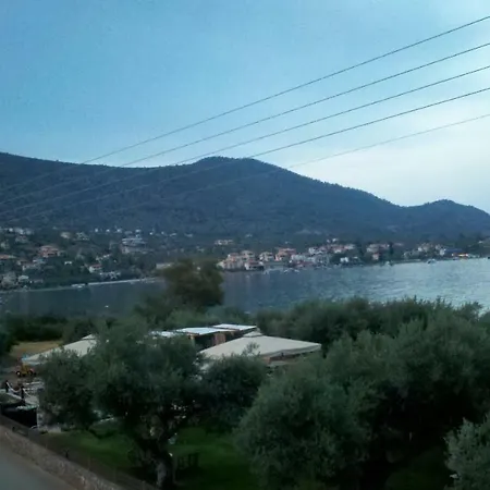 Bay Kórfos
